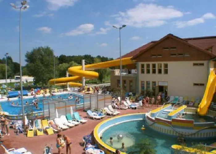 Pine Wood 7 * Zalakaros